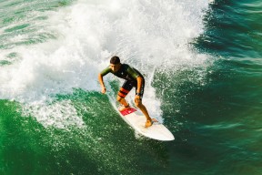 九游（jiuyou.com）游戏-史上最震撼的单场“爆发”：超级巨星的“炸裂”瞬间