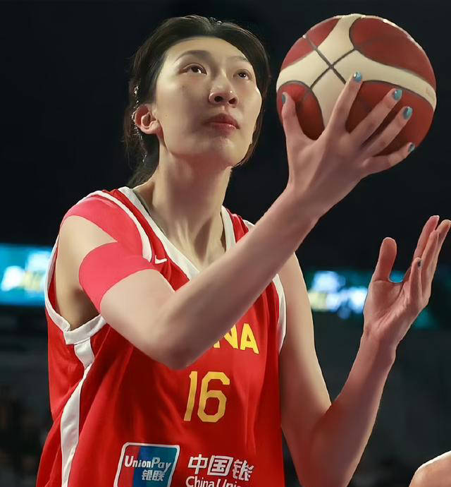 九游娱乐官网入口-中国女篮年轻新秀崭露头角，未来可期